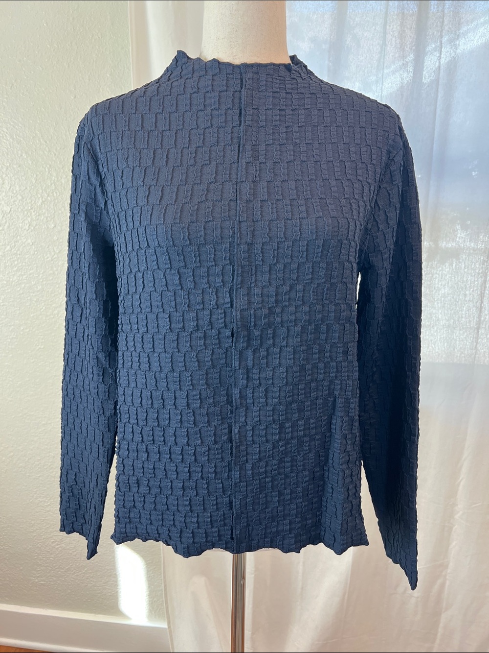 B.young Byfrai Navy Textured Long-Sleeve Blouse. Size S. NWT